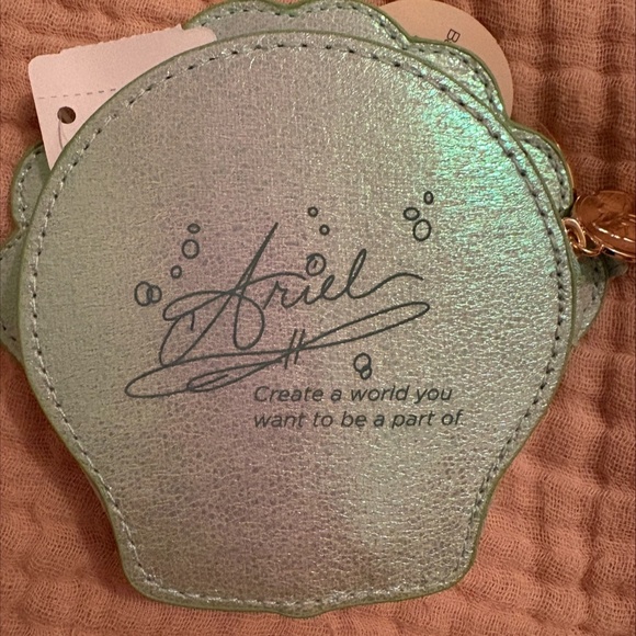 Ariel Coin Purse Bath and Body Works Disney Princess Collection New - Picture 3 of 4